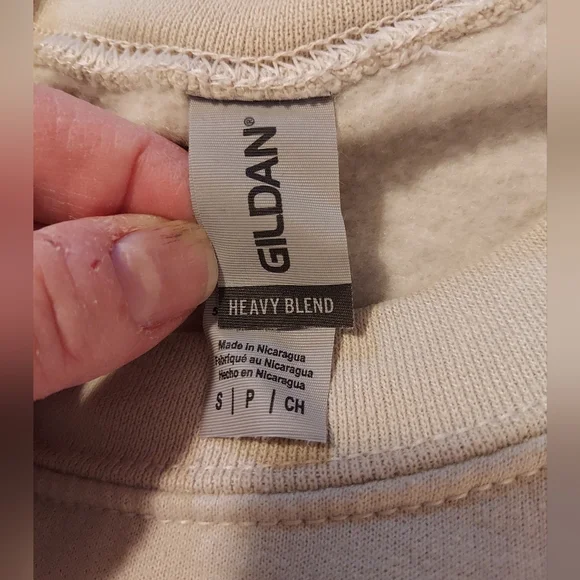 Cream Gildan Sweatshirt with Mickey And Minnie Mouse - Picture 3 of 8